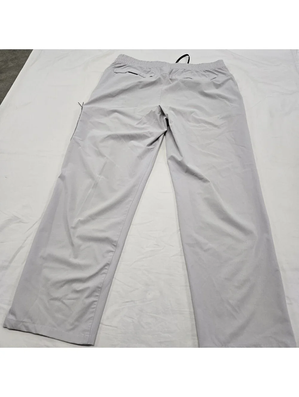 EUC Mens LARGE LL Bean Tropicwear Comfort Pants Light Grey Zip Pocket Adjustable